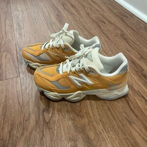 New Balance Mustard and Cream Sneakers